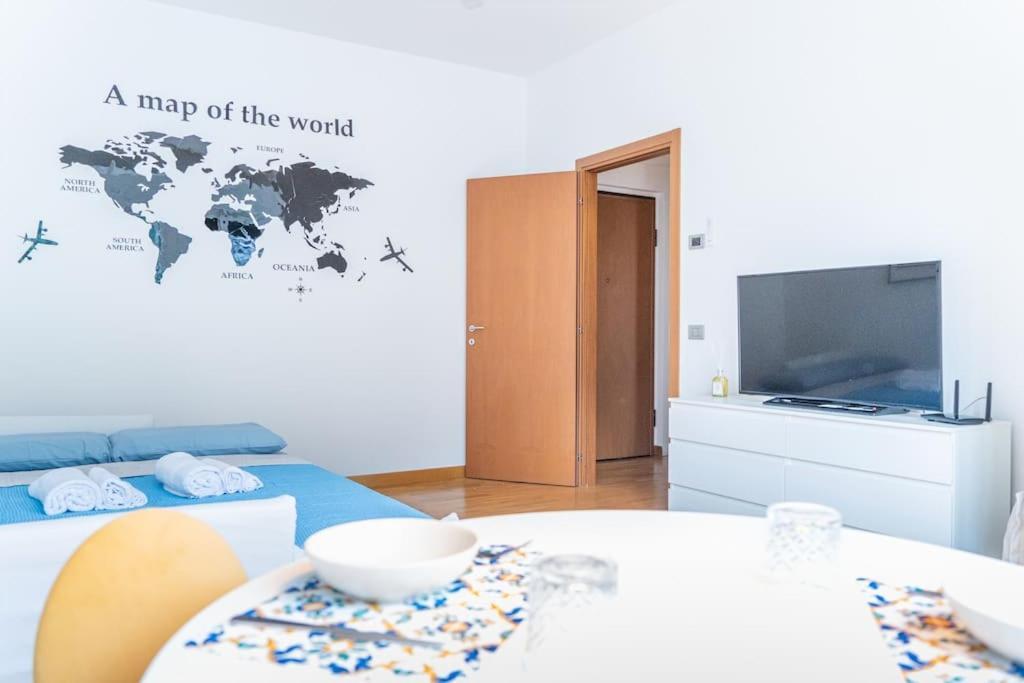 La Casa Di Claudio Incantevole Suite In Centro Como Bagian luar foto